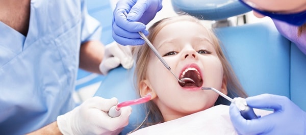 اولین دیدار کودک با دندانپزشک
