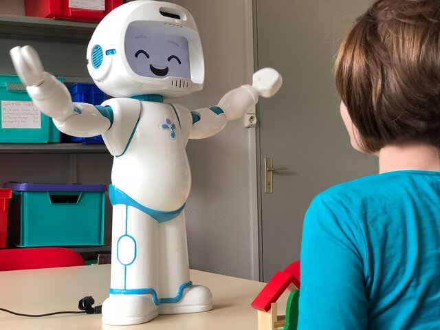 این ربات می تواند اوتیسم را تشخیص دهد
