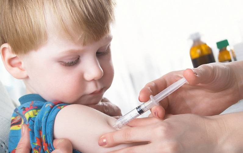 مراقبت های بعد از واکسن