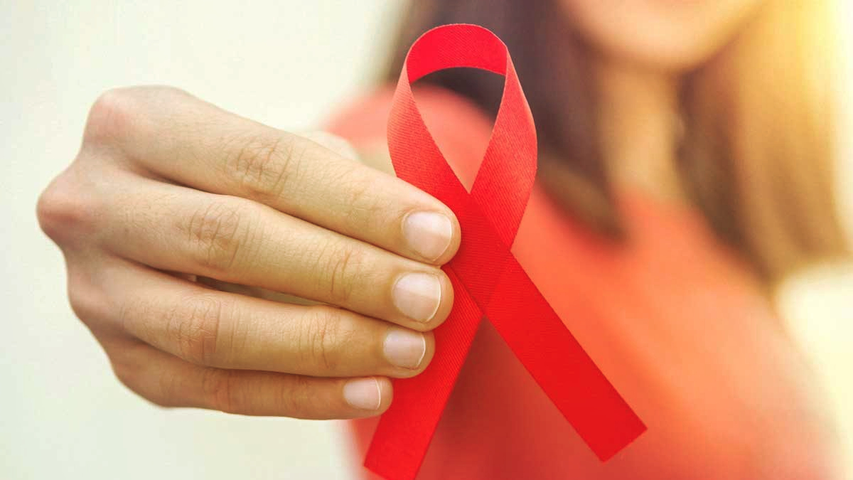 نگاهی به مدیریت اچ آی وی/ایدز درکوبا