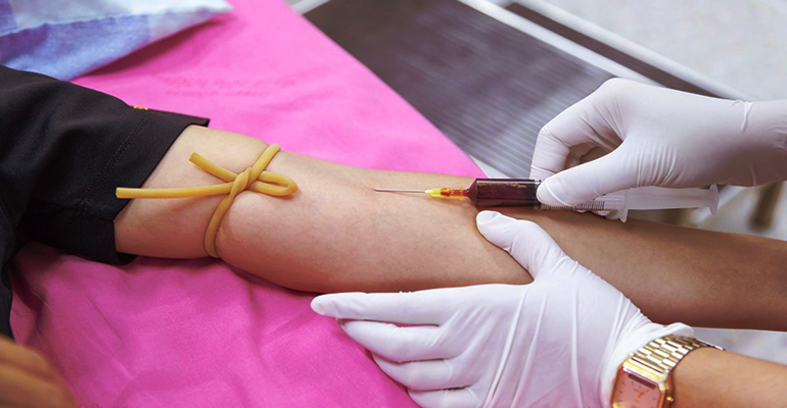 شیوع HBcAb در میان اهداکنندگان بار اول HBsAg منفی مراجعه کننده به پایگاه های انتقال خون خرم آباد و بروجرد