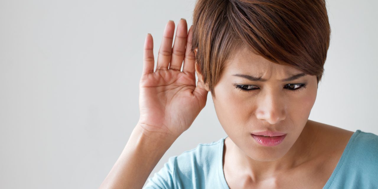 کم شنوایی چه تاثیری بر زبان و گفتار دارد ؟