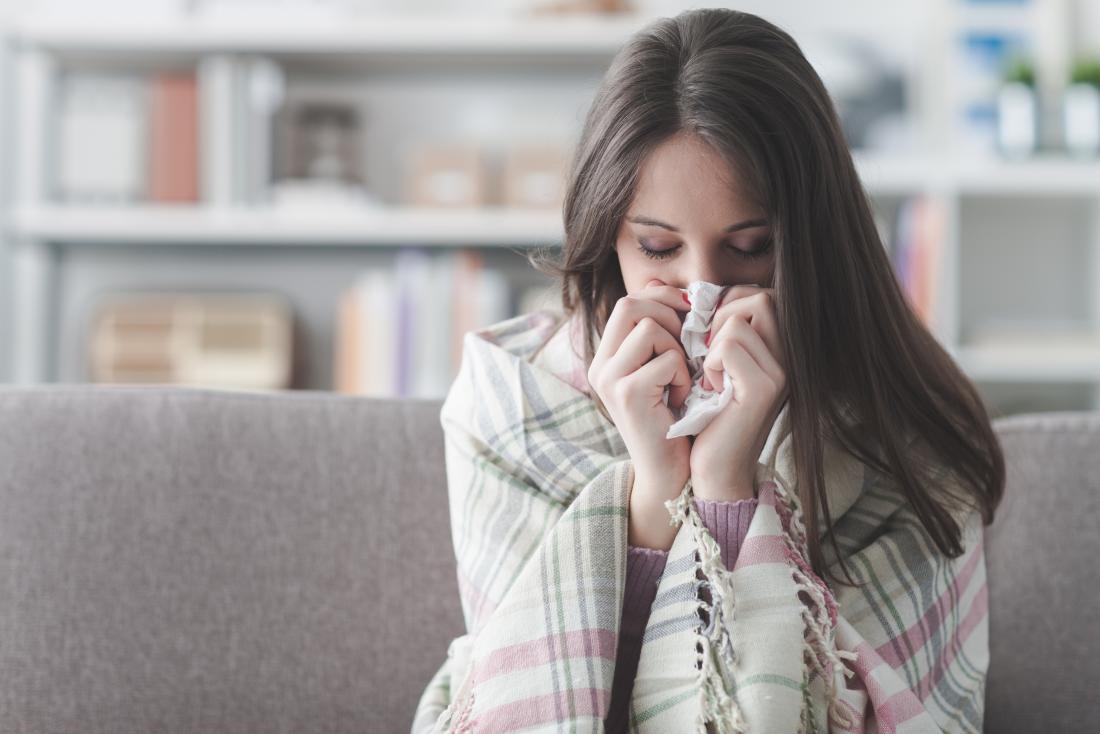 چگونه می توان از سرماخوردگی پیشگیری کرد و در صورت بروز آن را درمان نمود .
