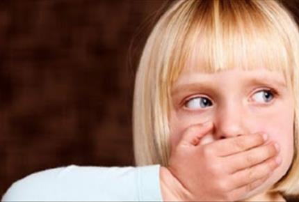 علایم اولیه لکنت زبان در کودکان