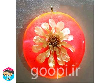 خرید گردنبند و رومانتویی گل طبیعی با رنگ فلوئرسنت - مجله گوپی